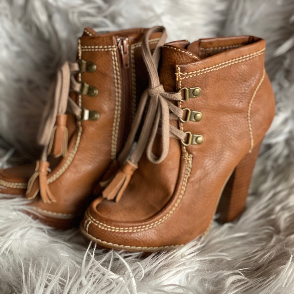‘Layla’ Booties by Mia